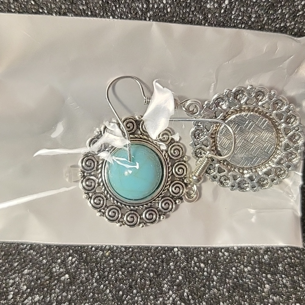 Turquoise dangle earrings